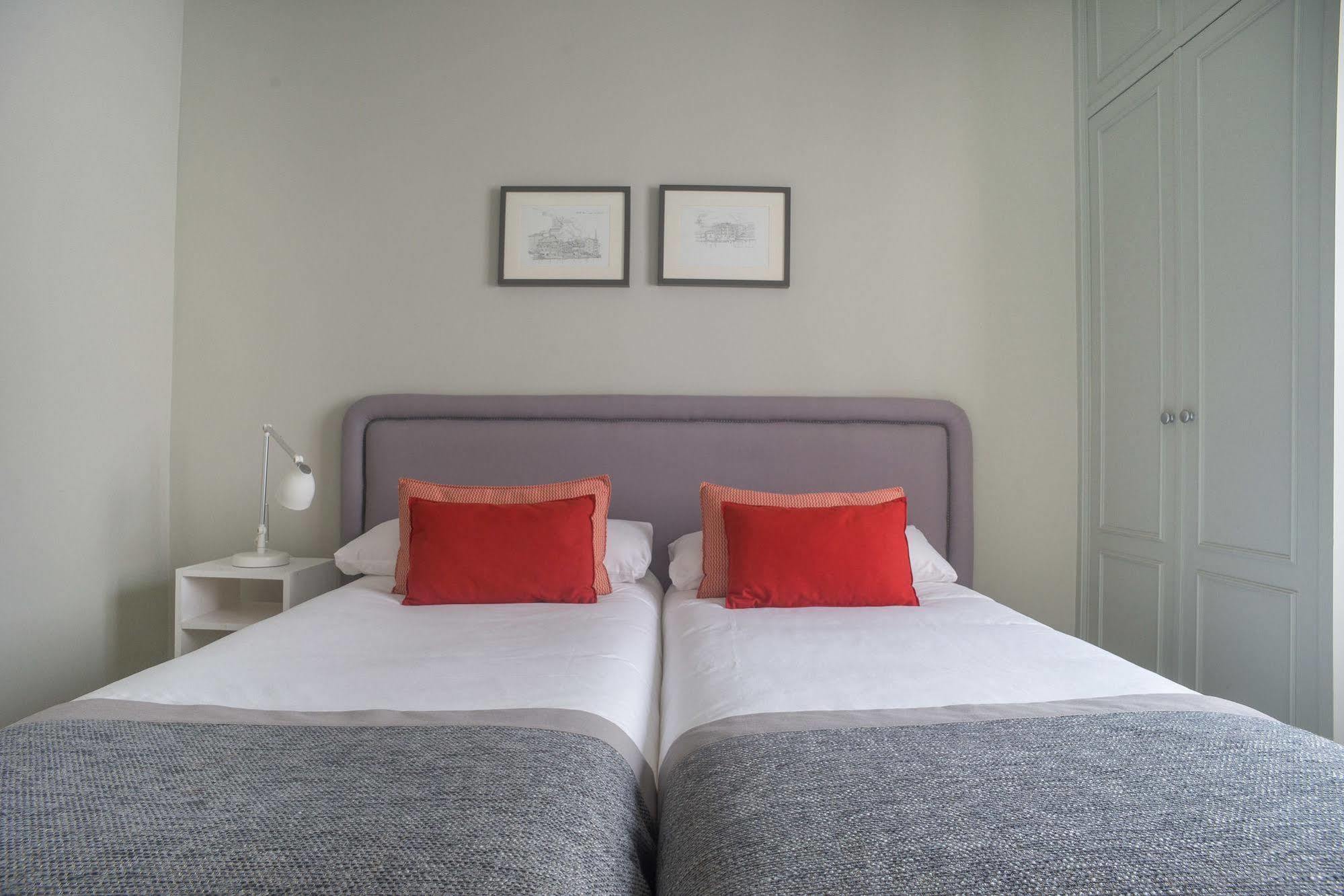 La Plage Zurriola - IB. Apartments Saint-Sébastien Extérieur photo