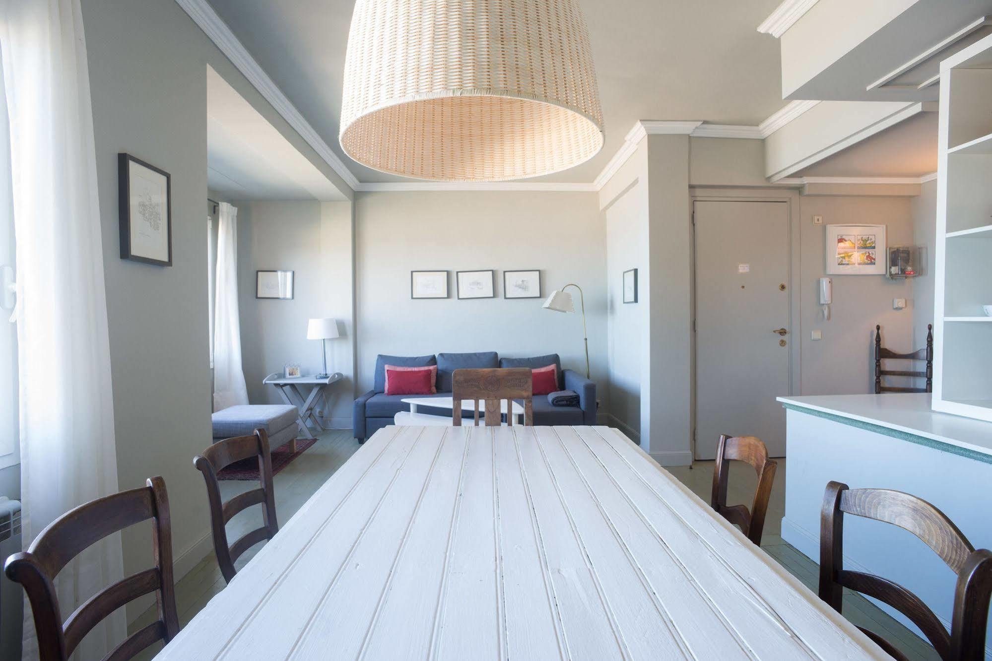 La Plage Zurriola - IB. Apartments Saint-Sébastien Extérieur photo